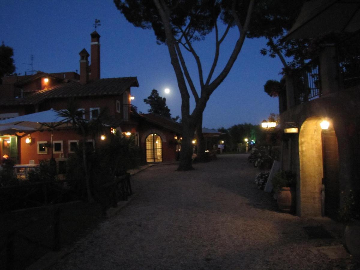 Parco Delle Nazioni - Relax Grand Resort Castel di Decima Extérieur photo