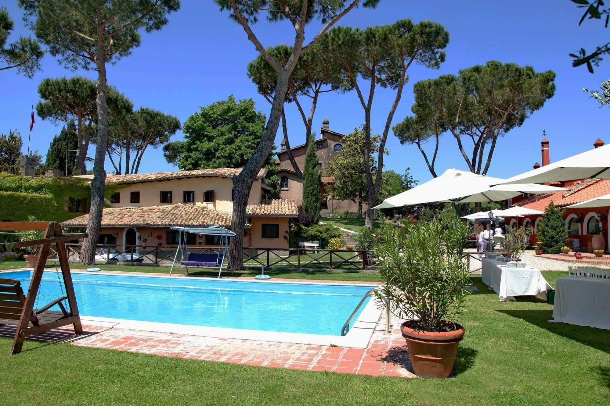 Parco Delle Nazioni - Relax Grand Resort Castel di Decima Extérieur photo
